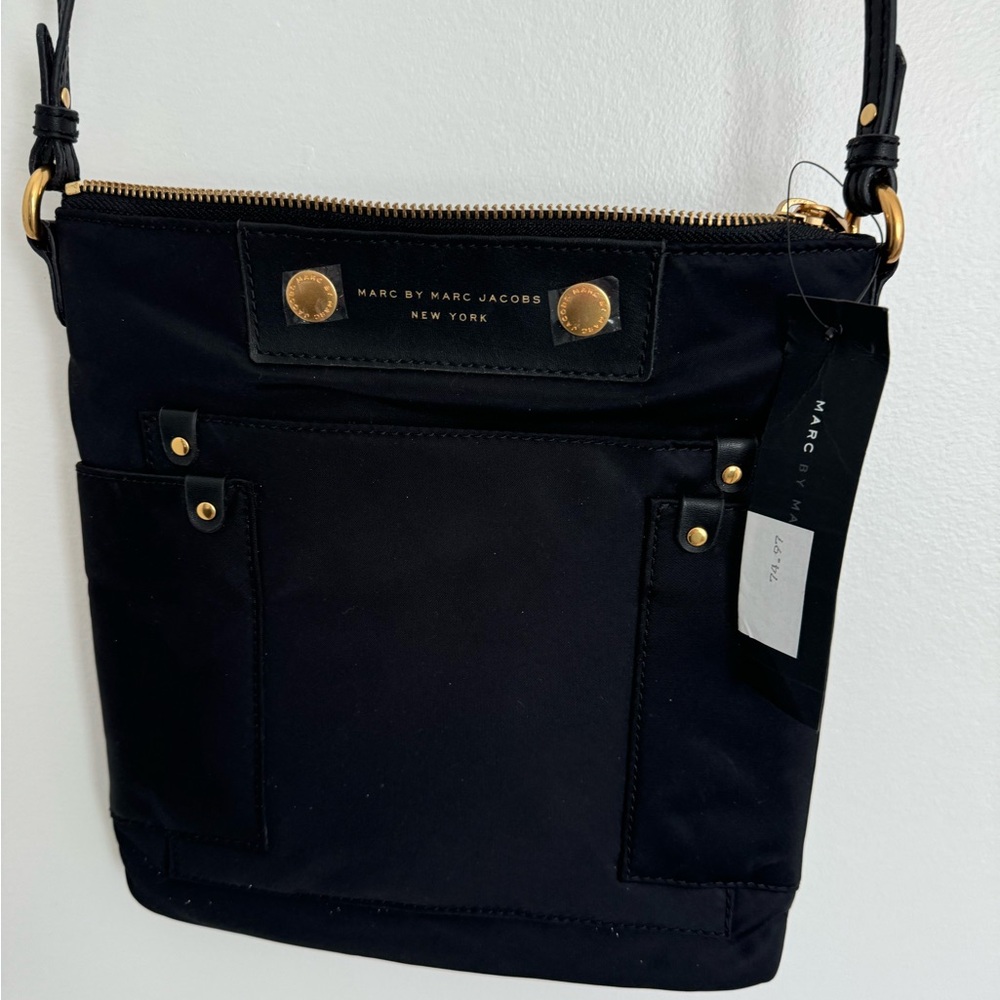 Marc Jacobs cross body